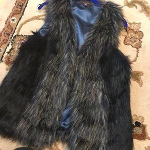 Faux fur jacket! 🤩💥💥